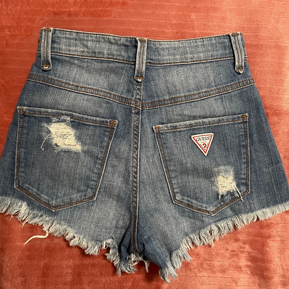 Guess women’s shorts